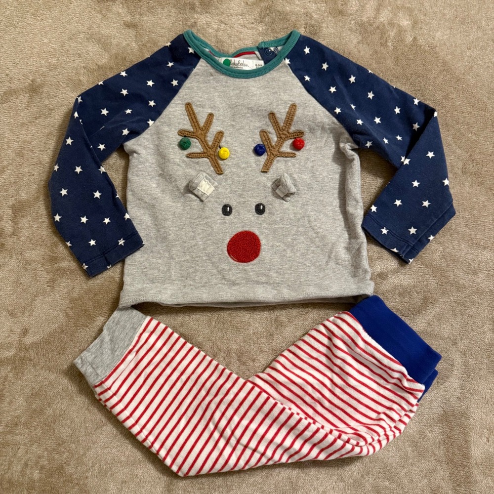 Baby Boden Reindeer Pajama Set 18-24M Gray Star Raglan Red Stripe Christmas